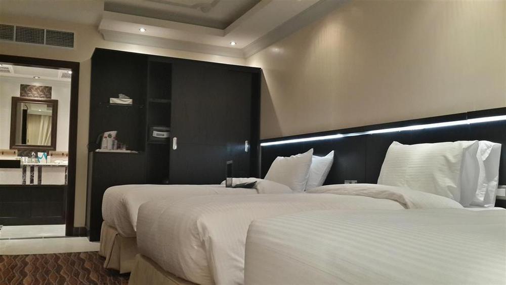Готель Platinum Abraj Al Ehsan Mecca Номер фото